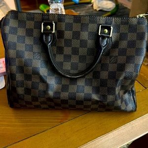 Real LV Speedy 30. Used but in good condition.